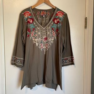 Johnny Was 3/4 sleeve Knit Drape Top, Large